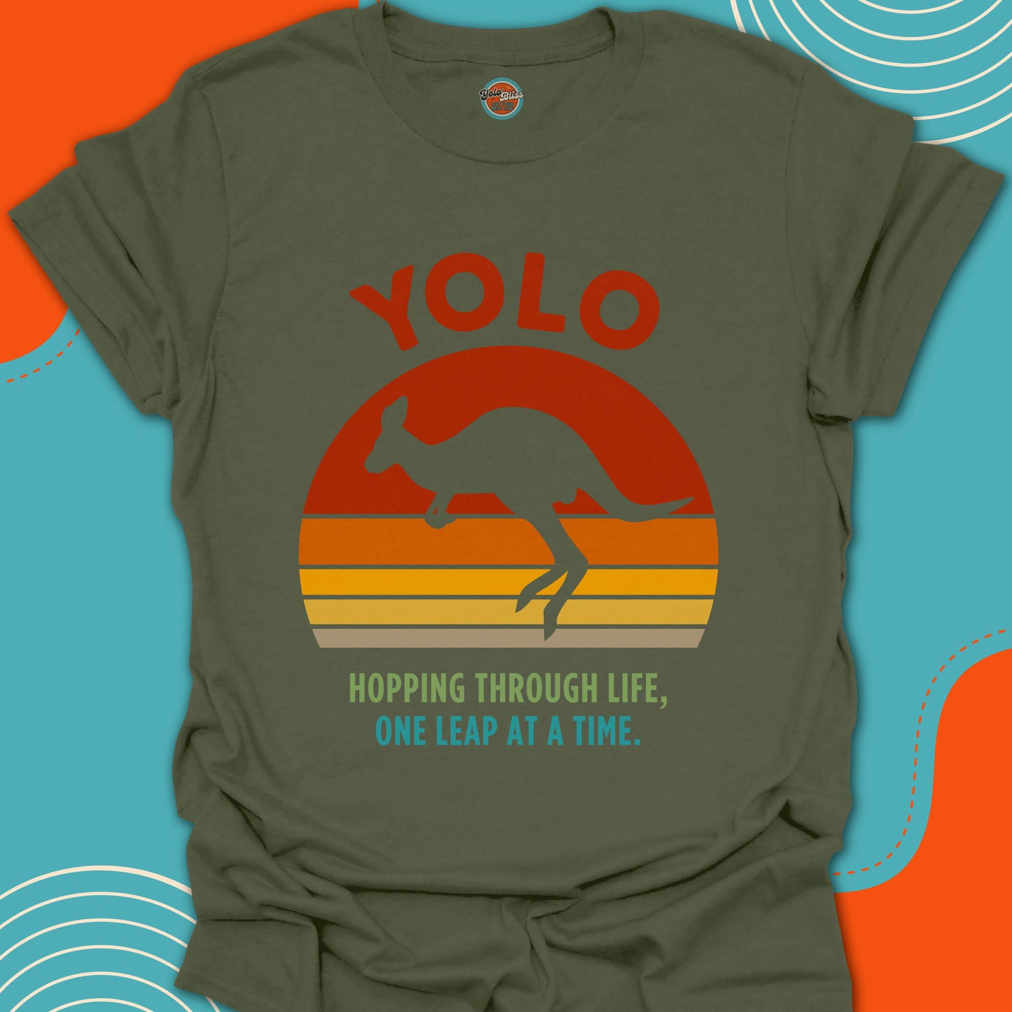 YOLO SUNSET KANGAROO - Tee