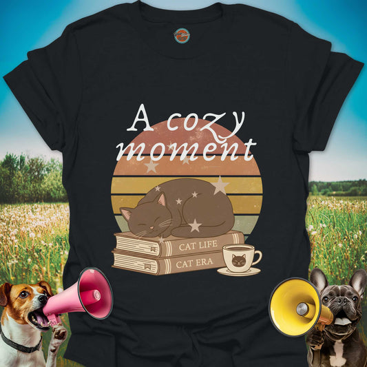 A COZY MOMENT CAT - Tee