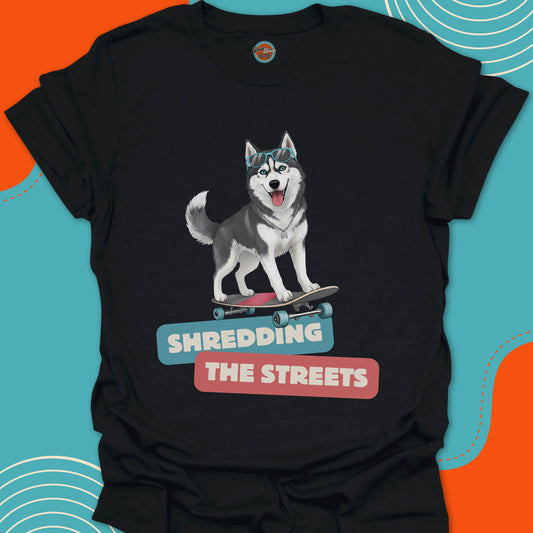 HUSKY ON SKATEBOARD - Tee
